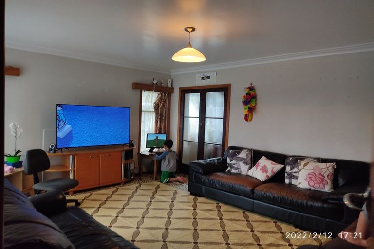 Photo of property in 32 Regent Street, Papatoetoe, Auckland, 2025