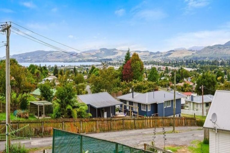 Photo of property in 68 Turner Drive, Western Heights, Rotorua, 3015