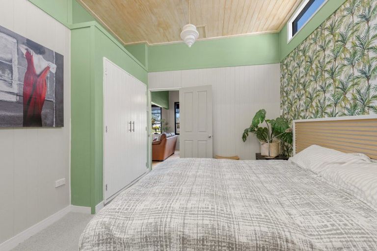 Photo of property in 28 Huron Street, East Gore, Gore, 9710