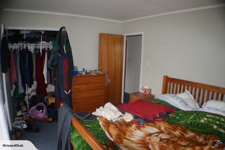 Photo of property in 1/133 Shakespeare Road, Milford, Auckland, 0620