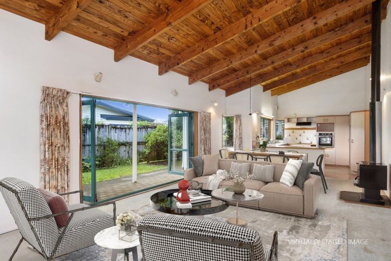 Photo of property in 15 Belmont Rise, Katikati, 3129