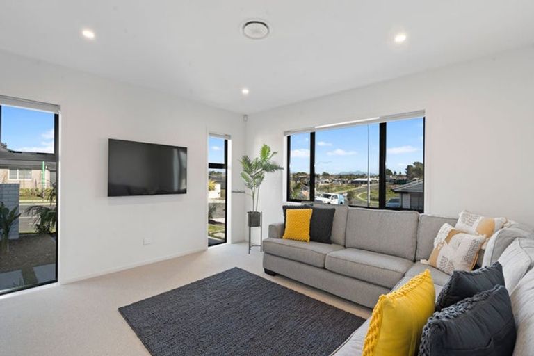 Photo of property in 255 Parklands Avenue, Bell Block, New Plymouth, 4312