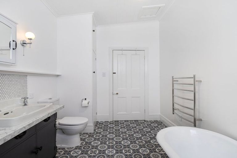 Photo of property in 128 Harrison Street, Whanganui, 4500