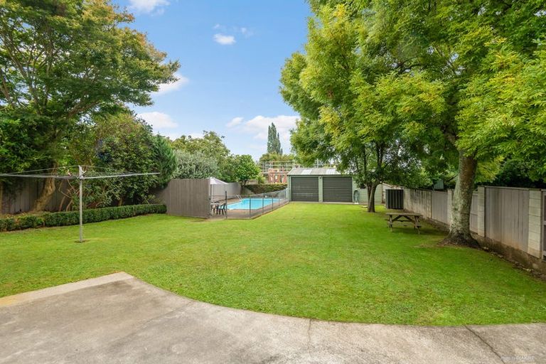 Photo of property in 17 Queenwood Avenue, Queenwood, Hamilton, 3210