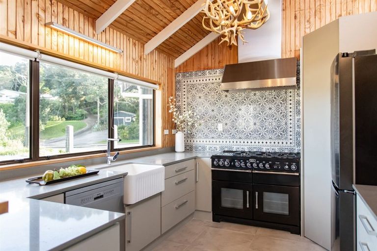 Photo of property in 8 Grey Avenue, Tairua, 3508