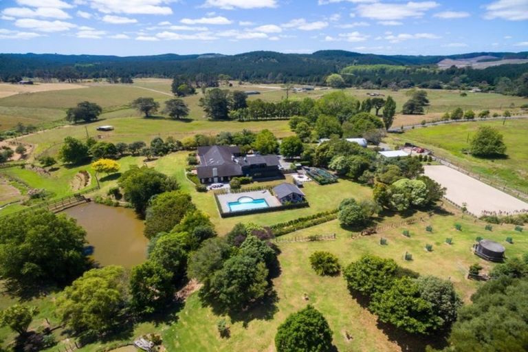 Photo of property in 36 Zanders Road, Helensville, Waimauku, 0882