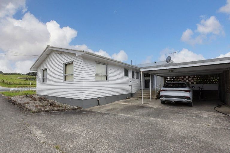 Photo of property in 2101 Paparoa Valley Road, Paparoa, 0571
