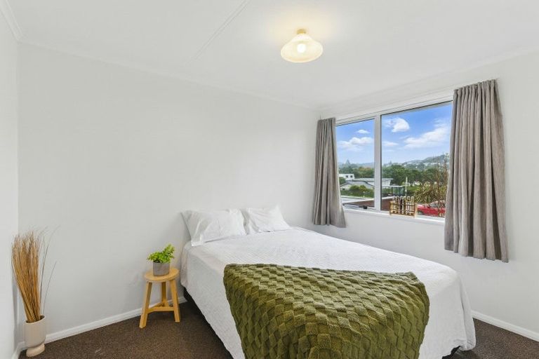 Photo of property in 96 Main Road, Titahi Bay, Porirua, 5022