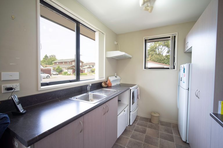 Photo of property in 101 Avonhead Road, Avonhead, Christchurch, 8042