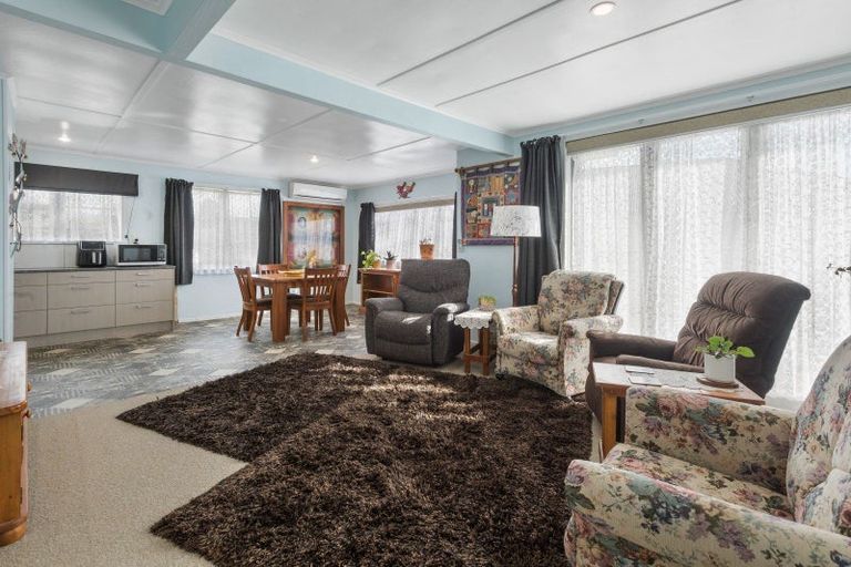 Photo of property in 15 Clive Road, Katikati, 3129