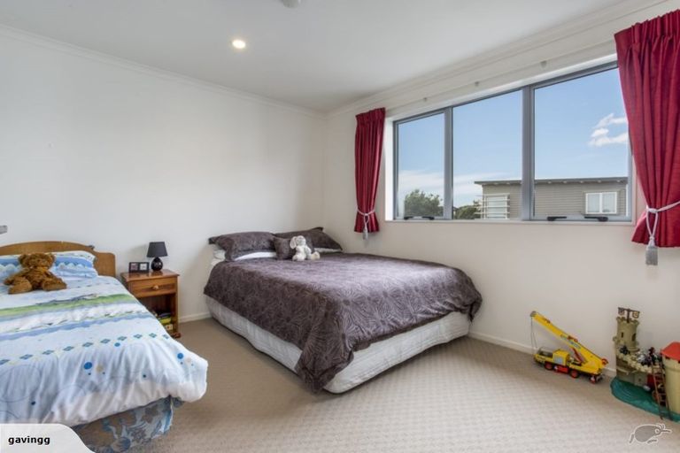 Photo of property in 91 Buckley Avenue, Hobsonville, Auckland, 0616