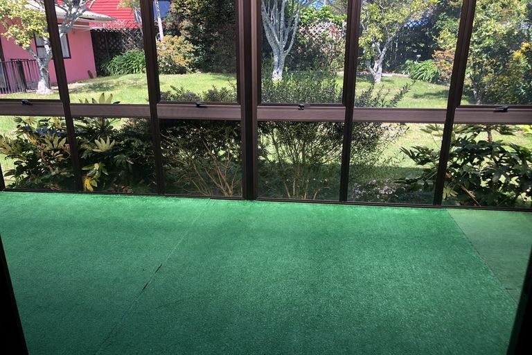 Photo of property in 194 Rangatira Road, Beach Haven, Auckland, 0626