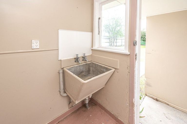 Photo of property in 27 Paterson Street, Aramoho, Whanganui, 4500