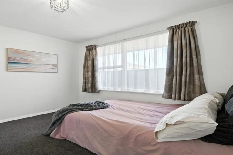 Photo of property in 3/78 Middlepark Road, Sockburn, Christchurch, 8042