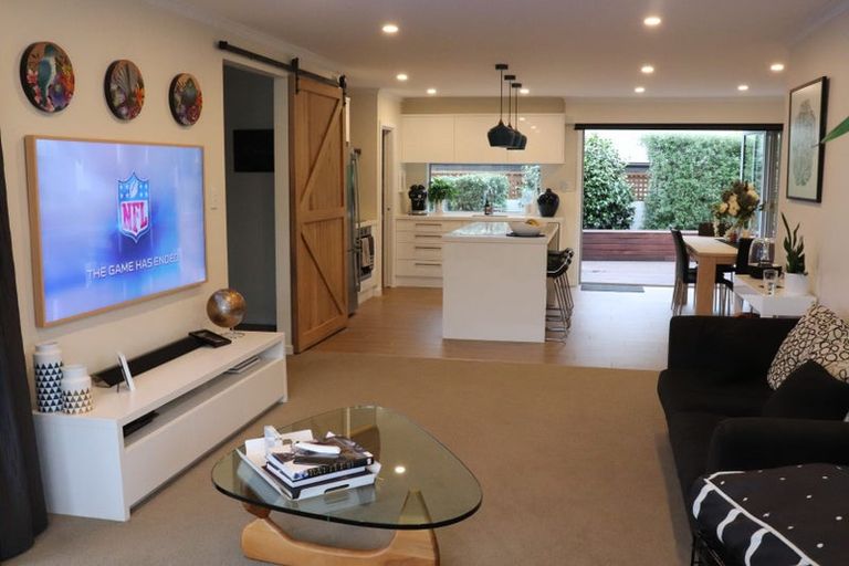 Photo of property in 5 Domain Terrace, Spreydon, Christchurch, 8024