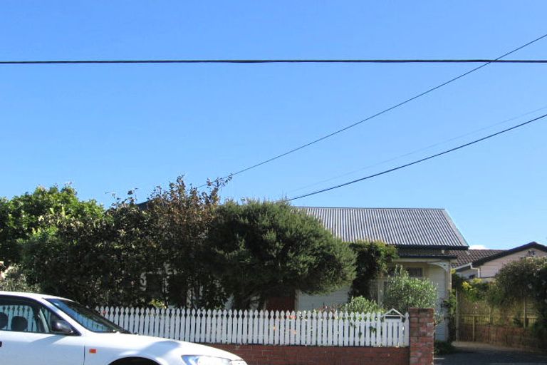 Photo of property in 51 William Street, Petone, Lower Hutt, 5012