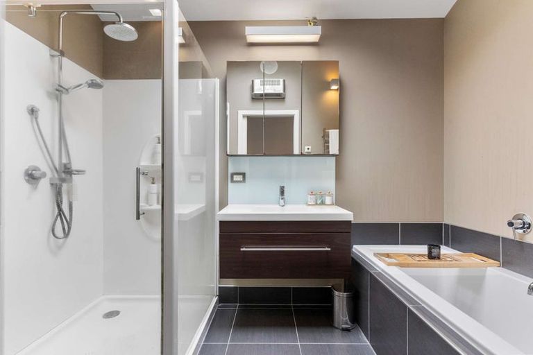 Photo of property in 433 Hills Road, Mairehau, Christchurch, 8052