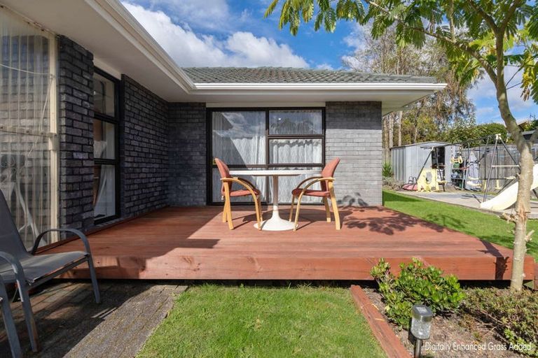 Photo of property in 15 Elmslie Place, Owhata, Rotorua, 3010