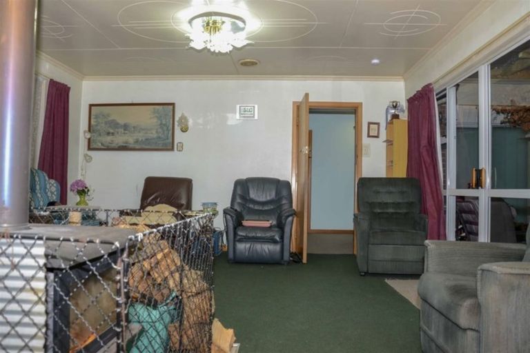 Photo of property in 3 Severn Street, Clifton, Invercargill, 9812