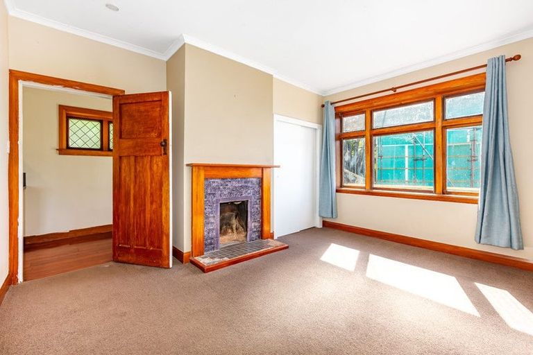 Photo of property in 61 Mount Pleasant Road, Aro Valley, Wellington, 6012