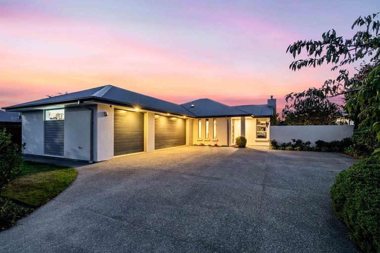 Photo of property in 48 Birchs Road, Prebbleton, 7604