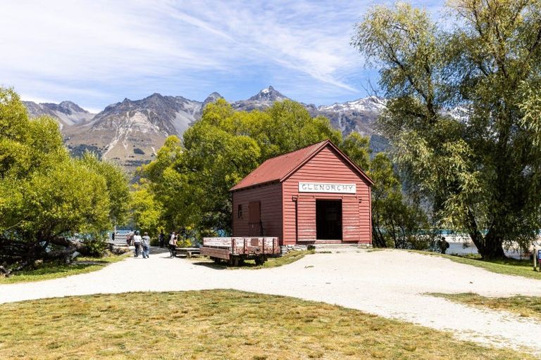 Photo of property in 13 Scheelite Avenue, Glenorchy, 9372