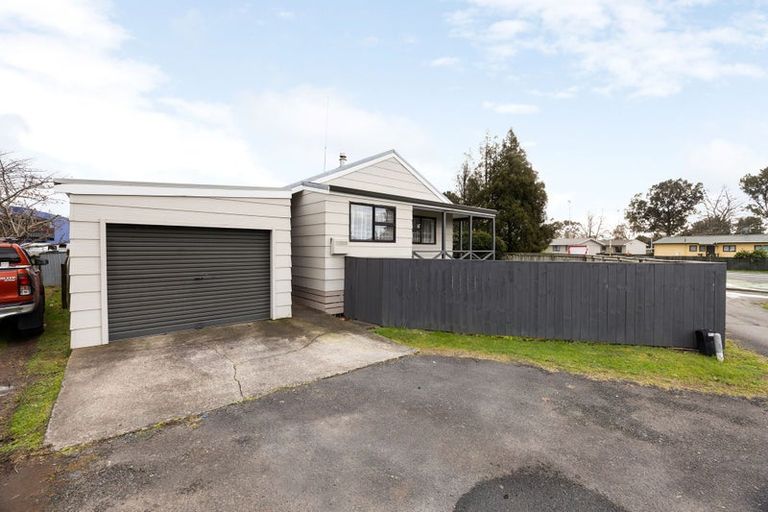 Photo of property in 71a Kahikatea Drive, Melville, Hamilton, 3206