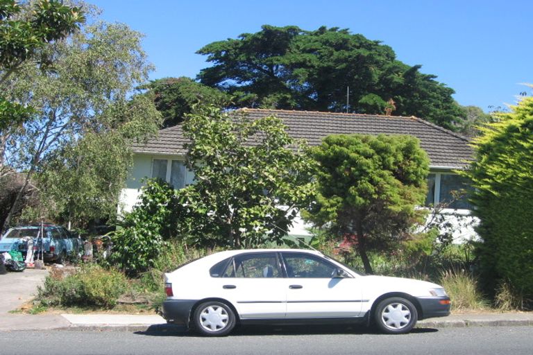 Photo of property in 22 Forrest Hill Road, Forrest Hill, Auckland, 0620