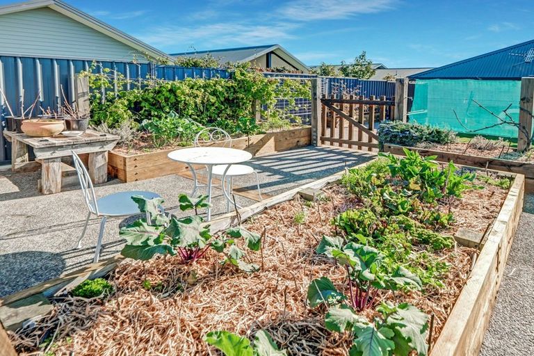 Photo of property in 7e Whakatomo Place, Havelock North, 4130