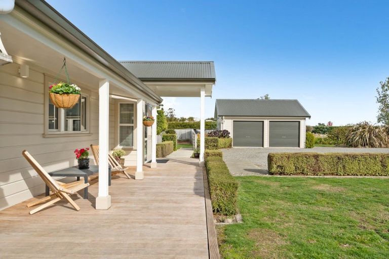 Photo of property in 270 Hughes Line, West Taratahi, Masterton, 5887