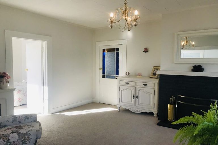 Photo of property in 44 Adderley Street, Westport, 7825