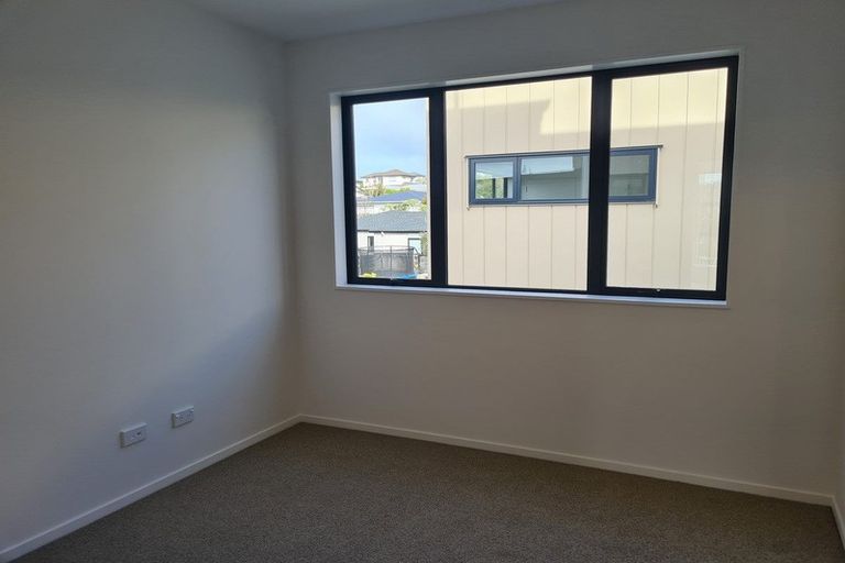 Photo of property in 3/122 Pooks Road, Ranui, Auckland, 0612