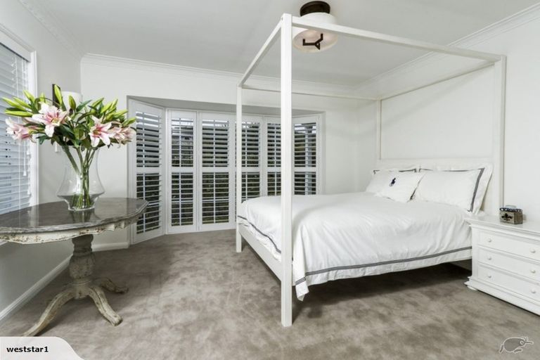 Photo of property in 2/15 Saltburn Road, Milford, Auckland, 0620