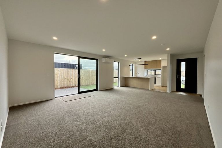 Photo of property in 13 Glendore Drive, Halswell, Christchurch, 8025