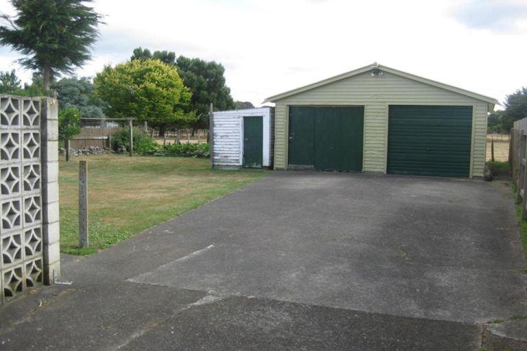 Photo of property in 28 Victor Street, Dannevirke, 4930