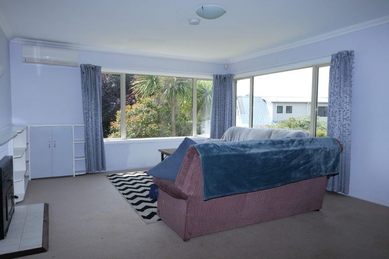 Photo of property in 3 Parakai Street, Paraparaumu, 5032