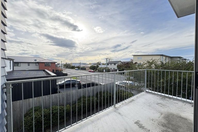 Photo of property in 22f Packe Street, Edgeware, Christchurch, 8013