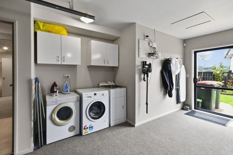 Photo of property in 12 Phoenicia Court, The Gardens, Auckland, 2105