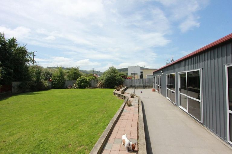 Photo of property in 2 Bidston Street, Outram, 9019