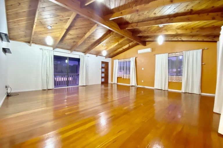 Photo of property in 89 Everglade Drive, Totara Heights, Auckland, 2105