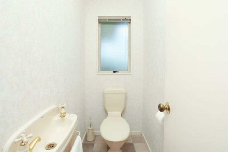 Photo of property in 72 Bartholomew Drive, Nawton, Hamilton, 3200