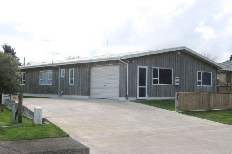 Photo of property in 215 Lillis Lane, Coromandel, 3506