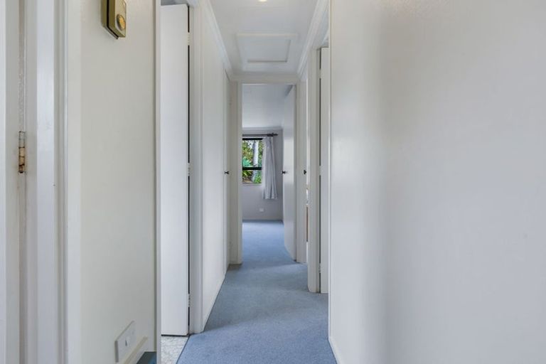Photo of property in 53 Stratford Drive, Cable Bay, 0420