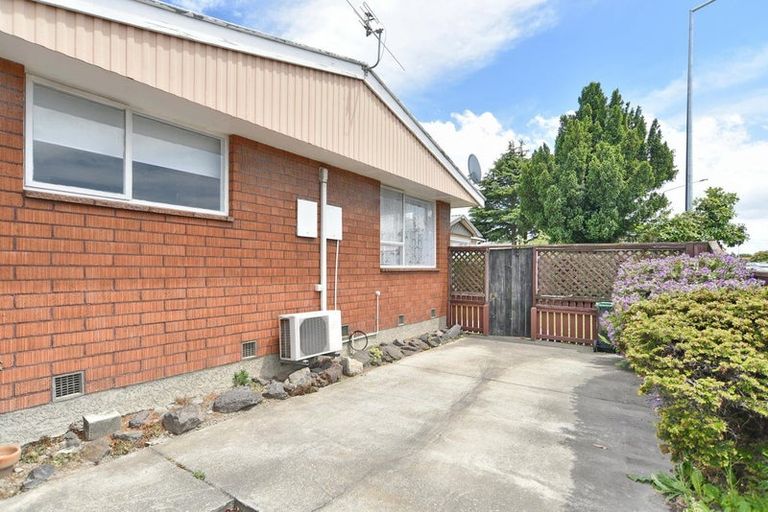 Photo of property in 1/430 Ferry Road, Woolston, Christchurch, 8023