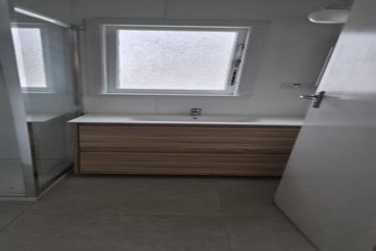 Photo of property in 1/21 Elizabeth Avenue, Papatoetoe, Auckland, 2025