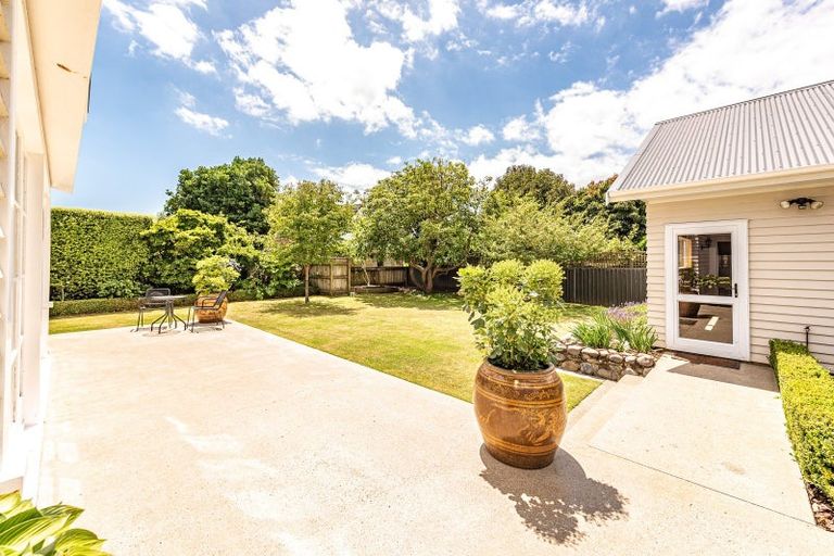 Photo of property in 98 Liverpool Street, Whanganui, 4500