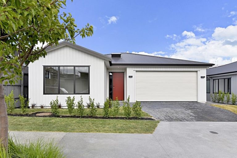 Photo of property in 2 Boyes Avenue, Whenuapai, Auckland, 0618