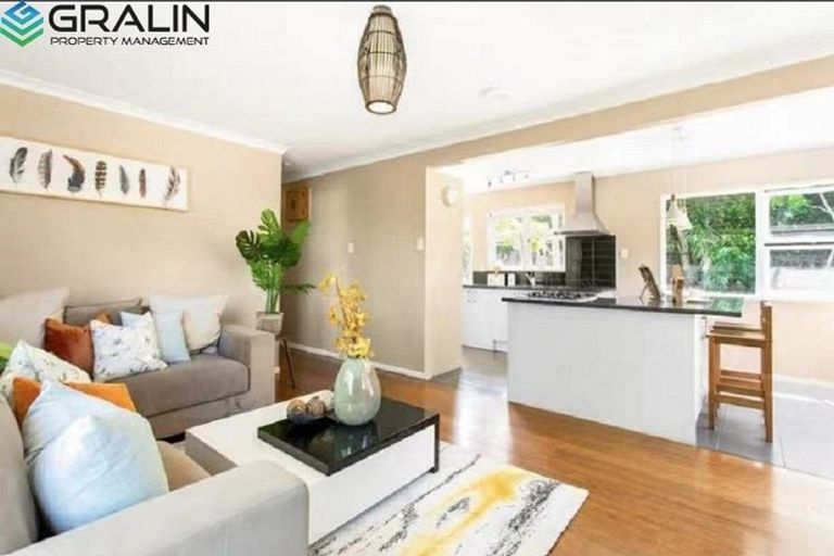 Photo of property in 48 Hilling Street, Titirangi, Auckland, 0604