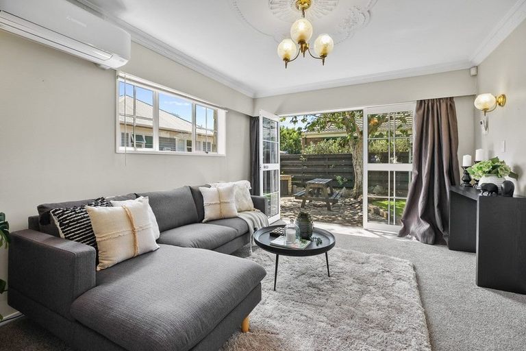 Photo of property in 54a Williams Street, Cambridge, 3434