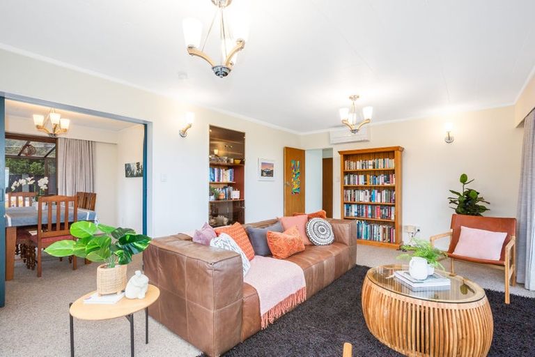 Photo of property in 3 Vista Grove, Kelson, Lower Hutt, 5010